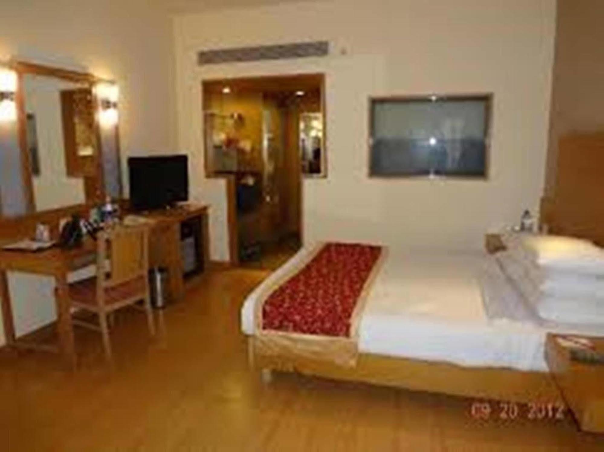 Vits Aurangabad Hotel Exterior photo