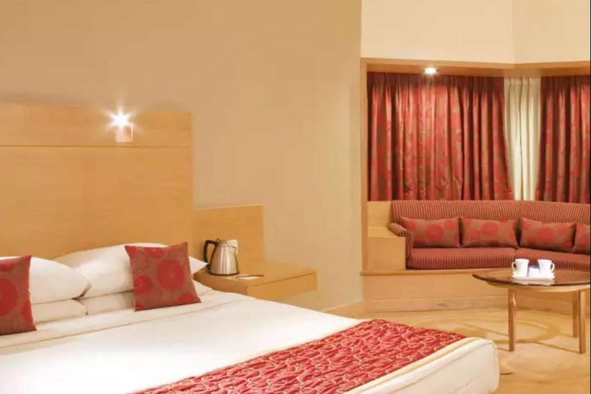 Vits Aurangabad Hotel Exterior photo