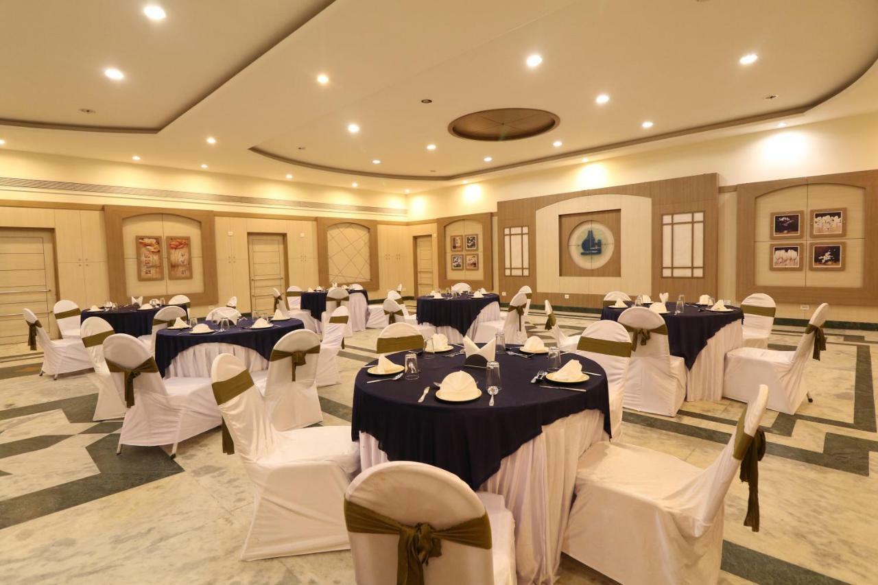 Vits Aurangabad Hotel Exterior photo